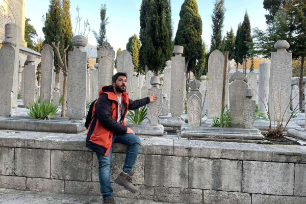 La vieille ville d'Istanbul : des contes impériaux à la vie locale par Ahmet
